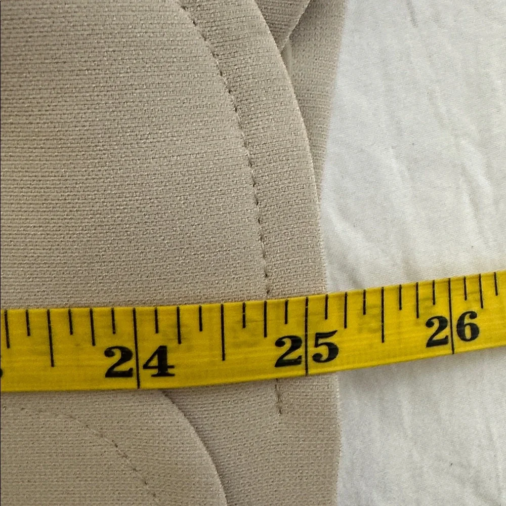 MaxMara Women's Light Tan Blazer - Picture 6 of 9